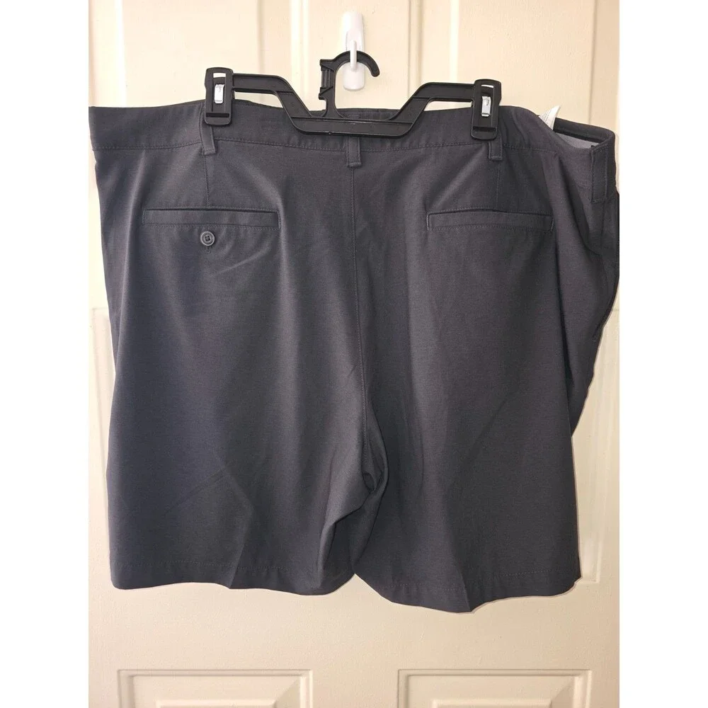Perry Ellis Shorts Mens Size 42 PGA Tour Black Golf Sports Wear